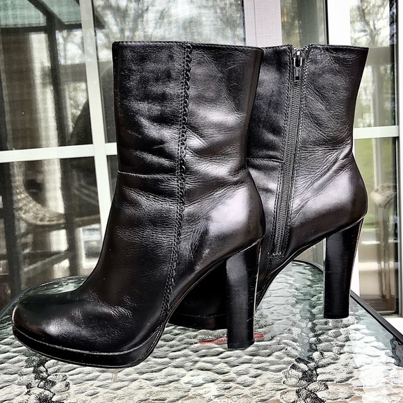 Charles by Charles David Boots Size 7 1/2 - Picture 4 of 15